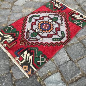 1.3 ft. x 2.1 ft. Vintage Turkish Rug TR20327 Image 1