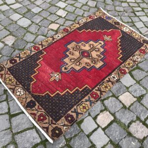 2.4 ft. x 4.2 ft. Vintage Turkish Rug TR20407 Image 1