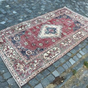 4.3 ft. x 7.8 ft. Vintage Turkish Rug TR20637 Image 1