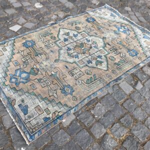 3.4 ft. x 5.9 ft. Vintage Turkish Rug TR20817 Image 1