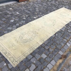2.8 ft. x 11.4 ft. Vintage Turkish Rug TR20877 Image 1