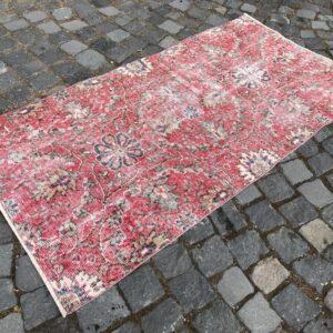 2.6 ft. x 5.3 ft. Vintage Turkish Rug TR21057 Image 1