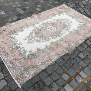 3.9 ft. x 6.6 ft. Vintage Turkish Rug TR21077 Image 1