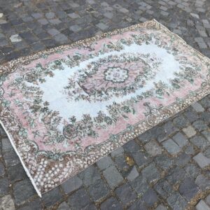 3.7 ft. x 6.5 ft. Vintage Turkish Rug TR21177 Image 1