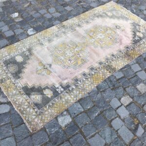 3.3 ft. x 6.6 ft. Vintage Turkish Rug TR21607 Image 1