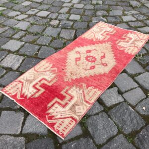 1.3 ft. x 2.7 ft. Vintage Turkish Rug TR22437 Image 1