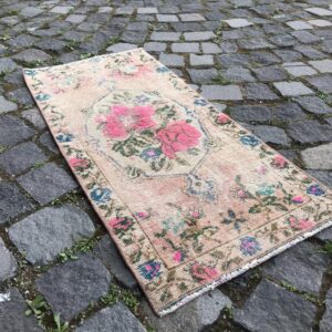 1.4 ft. x 3 ft. Vintage Turkish Rug TR22457 Image 1