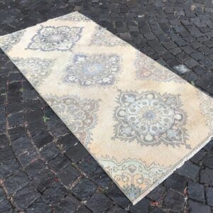 3.2 ft. x 6.4 ft. Vintage Turkish Rug TR22777 Image 1