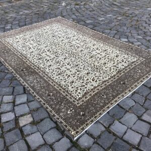 4.6 ft. x 6.8 ft. Vintage Turkish Rug TR22887 Image 1