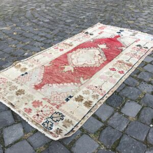 4.7 ft. x 7.6 ft. Vintage Turkish Rug TR22917 Image 1