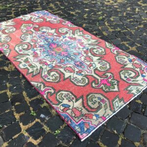 3.2 ft. x 6.7 ft. Vintage Turkish Rug TR22937 Image 1