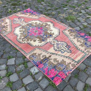 3.4 ft. x 6.3 ft. Vintage Turkish Rug TR22967 Image 1