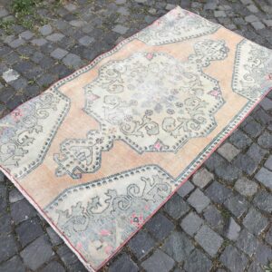 3.4 ft. x 6.2 ft. Vintage Turkish Rug TR23227 Image 1
