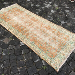 2.7 ft. x 6.5 ft. Vintage Turkish Rug TR23697 Image 1