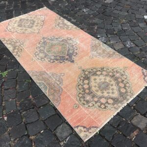 2.8 ft. x 6.2 ft. Vintage Turkish Rug TR23717 Image 1