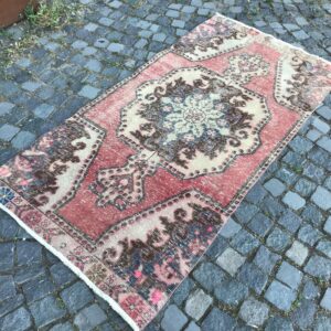 3.4 ft. x 7 ft. Vintage Turkish Rug TR23877 Image 1