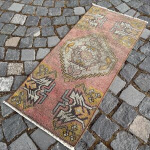 1.5 ft. x 3.2 ft. Vintage Turkish Rug TR24017 Image 1