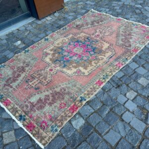 4.1 ft. x 7.3 ft. Vintage Turkish Rug TR24067 Image 1