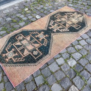 2.7 ft. x 5.9 ft. Vintage Turkish Rug TR24117 Image 1