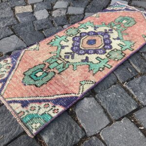 1.1 ft. x 2.9 ft. Vintage Turkish Rug TR24157 Image 1