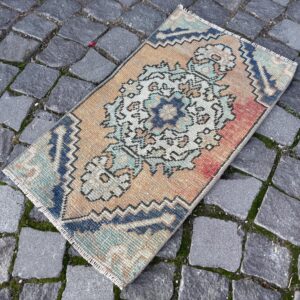1.3 ft. x 2.4 ft. Vintage Turkish Rug TR24297 Image 1