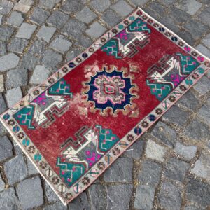 1.8 ft. x 3.2 ft. Vintage Turkish Rug TR24517 Image 1