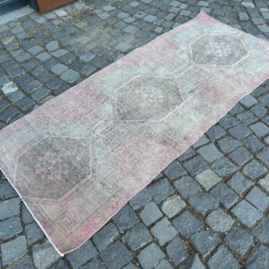 2.9 ft. x 6.7 ft. Vintage Turkish Rug TR24547 Image 1