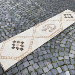 2.3 ft. x 9.9 ft. Vintage Turkish Rug TR24927 Image 1