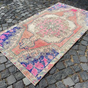3.9 ft. x 6.8 ft. Vintage Turkish Rug TR25077 Image 1