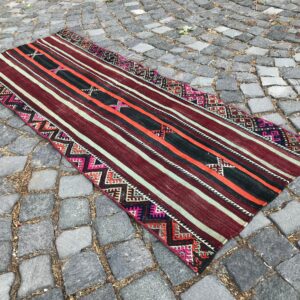 2.2 ft. x 5.7 ft. Vintage Kilim Rug TR60322 Image 1