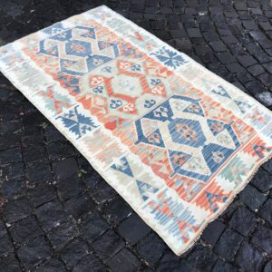 3.2 ft. x 5.5 ft. Vintage Kilim Rug TR60662 Image 1