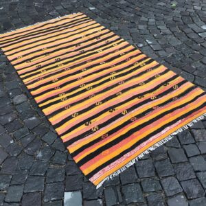 3.8 ft. x 6.9 ft. Vintage Kilim Rug TR60702 Image 1