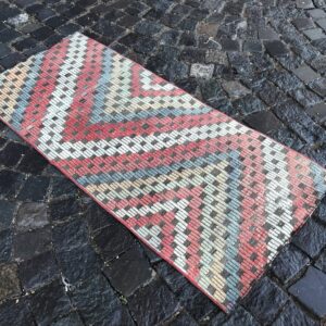 2 ft. x 4.6 ft. Vintage Kilim Rug TR60742 Image 1