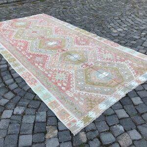 5.4 ft. x 11.1 ft. Vintage Kilim Rug TR60792 Image 1