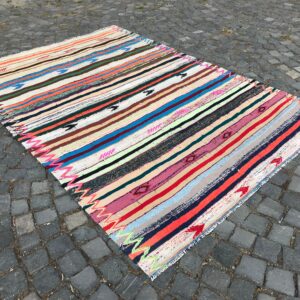 5.4 ft. x 7.9 ft. Vintage Kilim Rug TR60832 Image 1