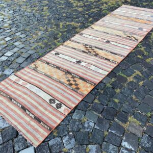 2.8 ft. x 10.1 ft. Vintage Kilim Rug TR60872 Image 1