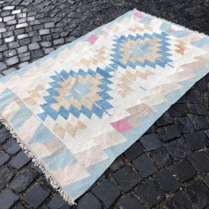 3.5 ft. x 5.4 ft. Vintage Kilim Rug TR60972 Image 1