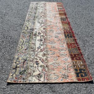 1.9 ft. x 6.4 ft. Vintage Patchwork Rug TR22054 Image 1