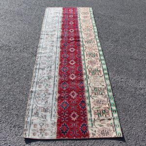 2.6 ft. x 8 ft. Vintage Patchwork Rug TR22294 Image 1