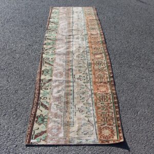 2.4 ft. x 8 ft. Vintage Patchwork Rug TR22424 Image 1