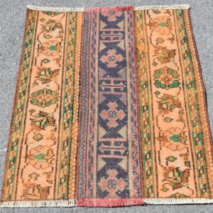2.8 ft. x 3.1 ft. Vintage Patchwork Rug TR22574 Image 1
