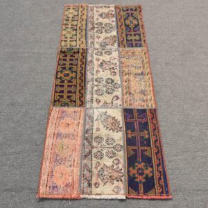 2.1 ft. x 5 ft. Vintage Patchwork Rug TR22654 Image 1