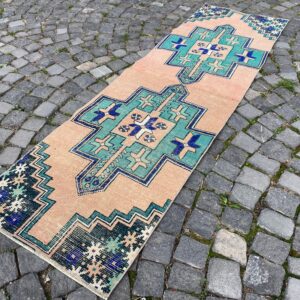 2.3 ft. x 4.3 ft. Vintage Turkish Rug TR25847 Image 1