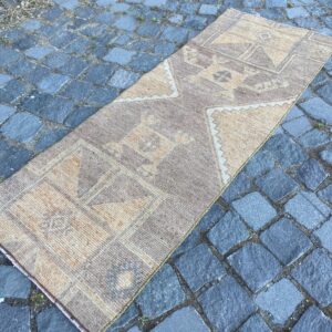 1.7 ft. x 4.6 ft. Vintage Turkish Rug TR25927 Image 1