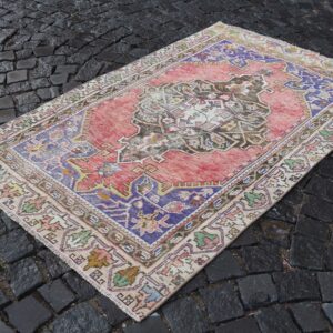 3.5 ft. x 5.7 ft. Vintage Turkish Rug TR26067 Image 1