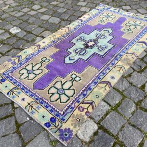 2.4 ft. x 4.9 ft. Vintage Turkish Rug TR26267 Image 1