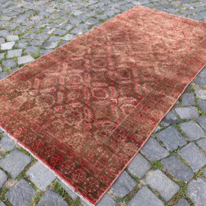 2.9 ft. x 5.5 ft. Vintage Turkish Rug TR26347 Image 1