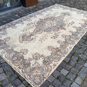 6.4 ft. x 10.1 ft. Vintage Turkish Rug TR26437 Image 1