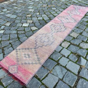 1.3 ft. x 6.1 ft. Vintage Turkish Rug TR26547 Image 1