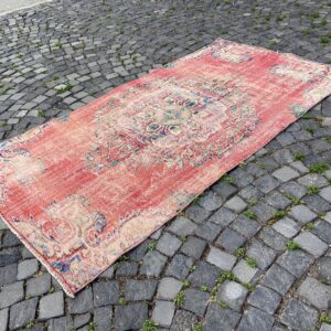 4.4 ft. x 8.2 ft. Vintage Turkish Rug TR27117 Image 1